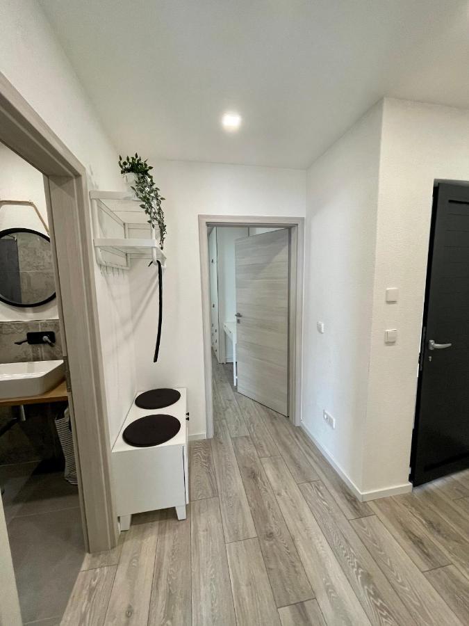 Lambda Holiday Apartments جيسينتسي المظهر الخارجي الصورة
