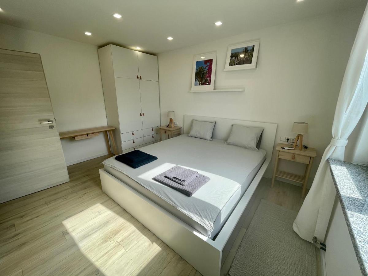 Lambda Holiday Apartments جيسينتسي المظهر الخارجي الصورة