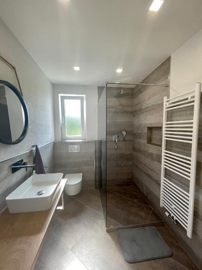 Lambda Holiday Apartments جيسينتسي المظهر الخارجي الصورة