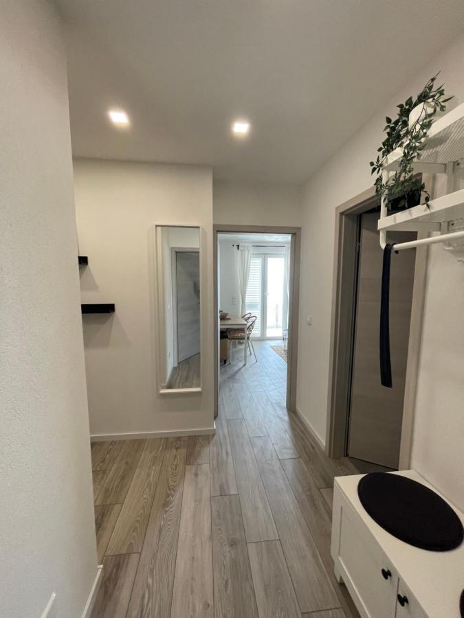 Lambda Holiday Apartments جيسينتسي المظهر الخارجي الصورة
